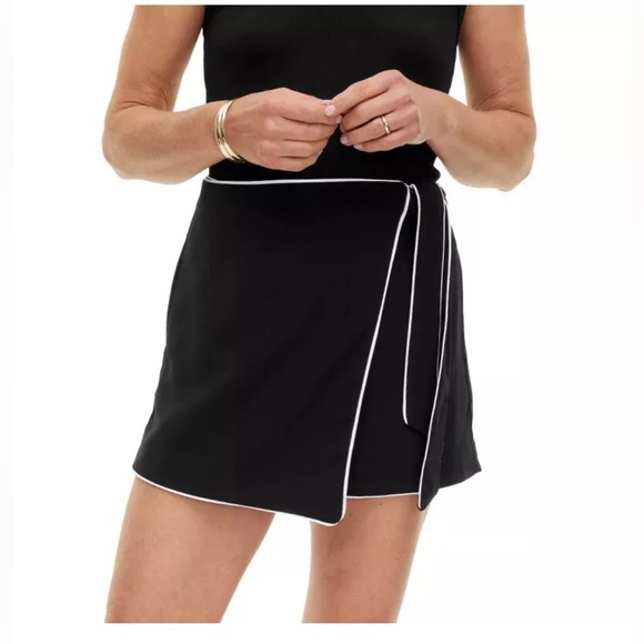 New Diane Von Furstenberg for Target Side Wrap Mini Skort black & white SMALL - Picture 7 of 11